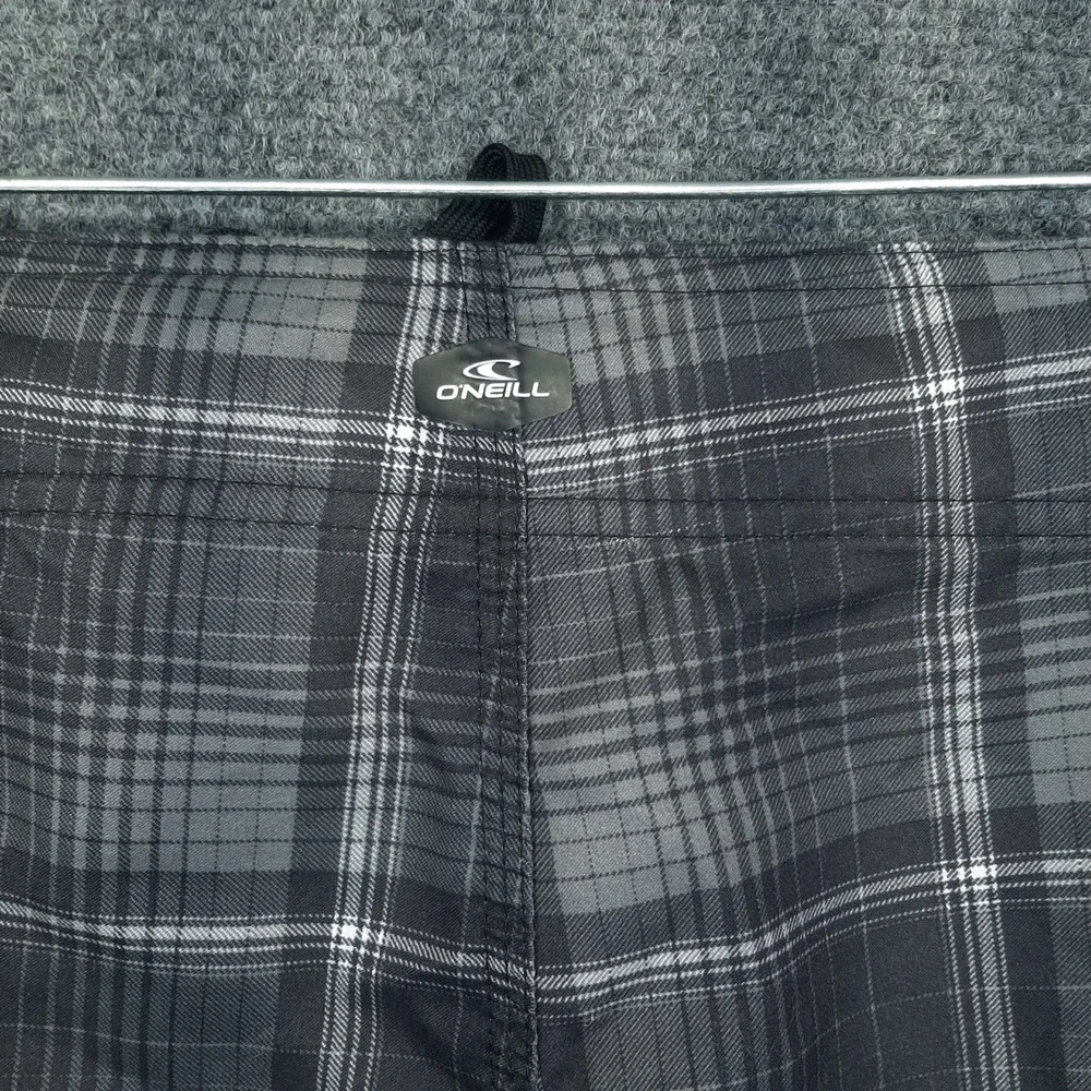 O'Neill Board Shorts SP8106027 40 Black Grey Plaid Mens Cargo Swim Trunks